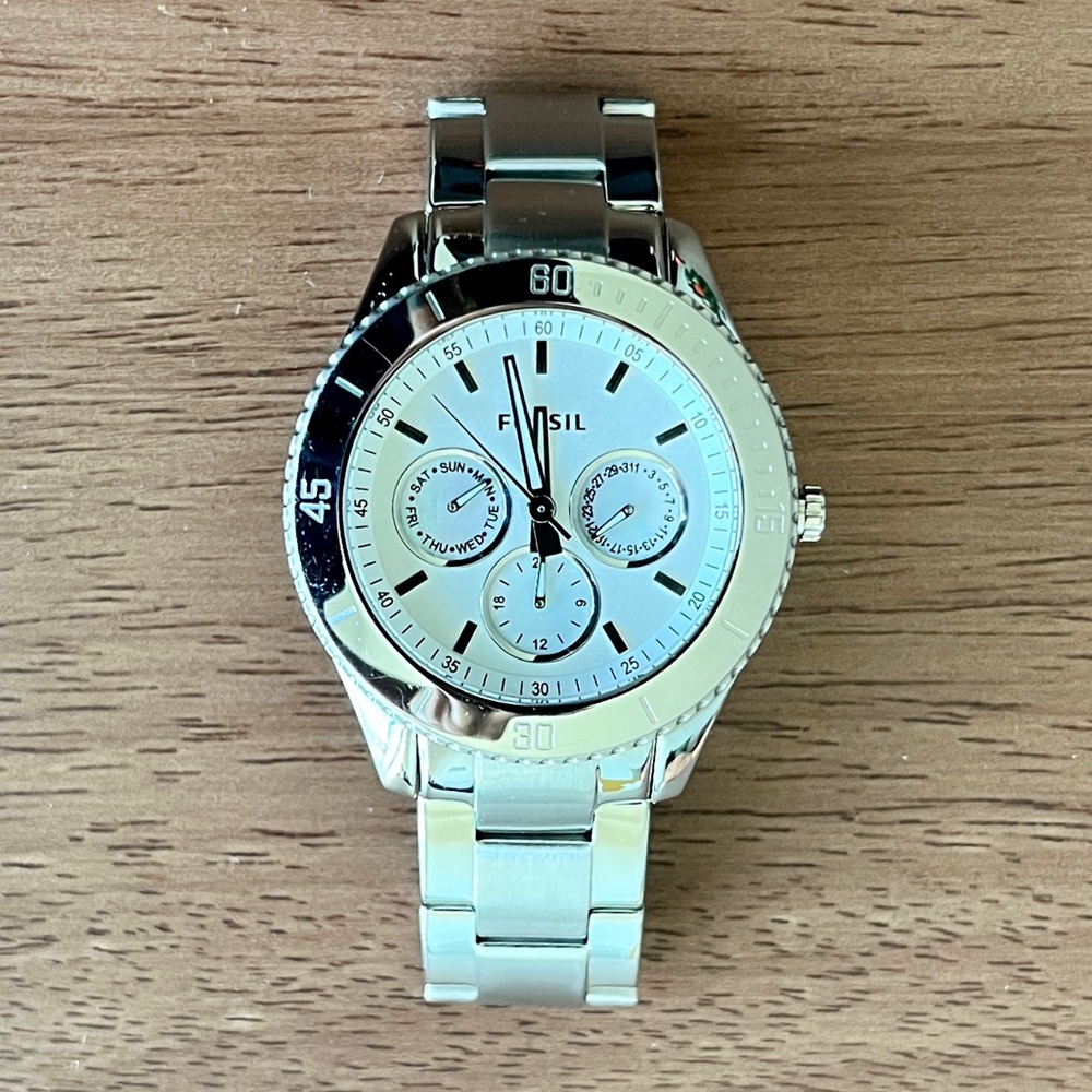 Authentic Fossil Silver Watch - image 1